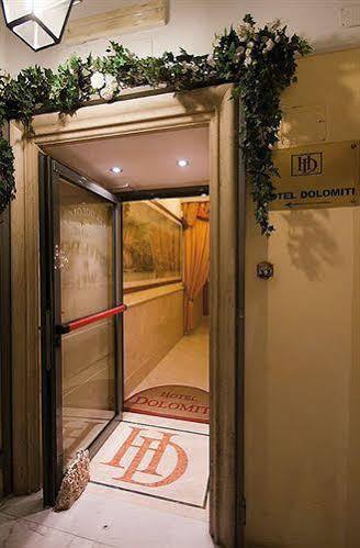 Hotel Dolomiti โรม ภายนอก รูปภาพ