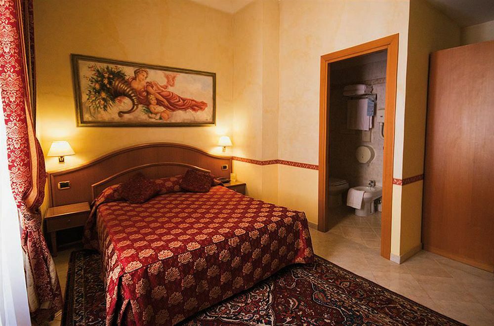 Hotel Dolomiti โรม ภายนอก รูปภาพ